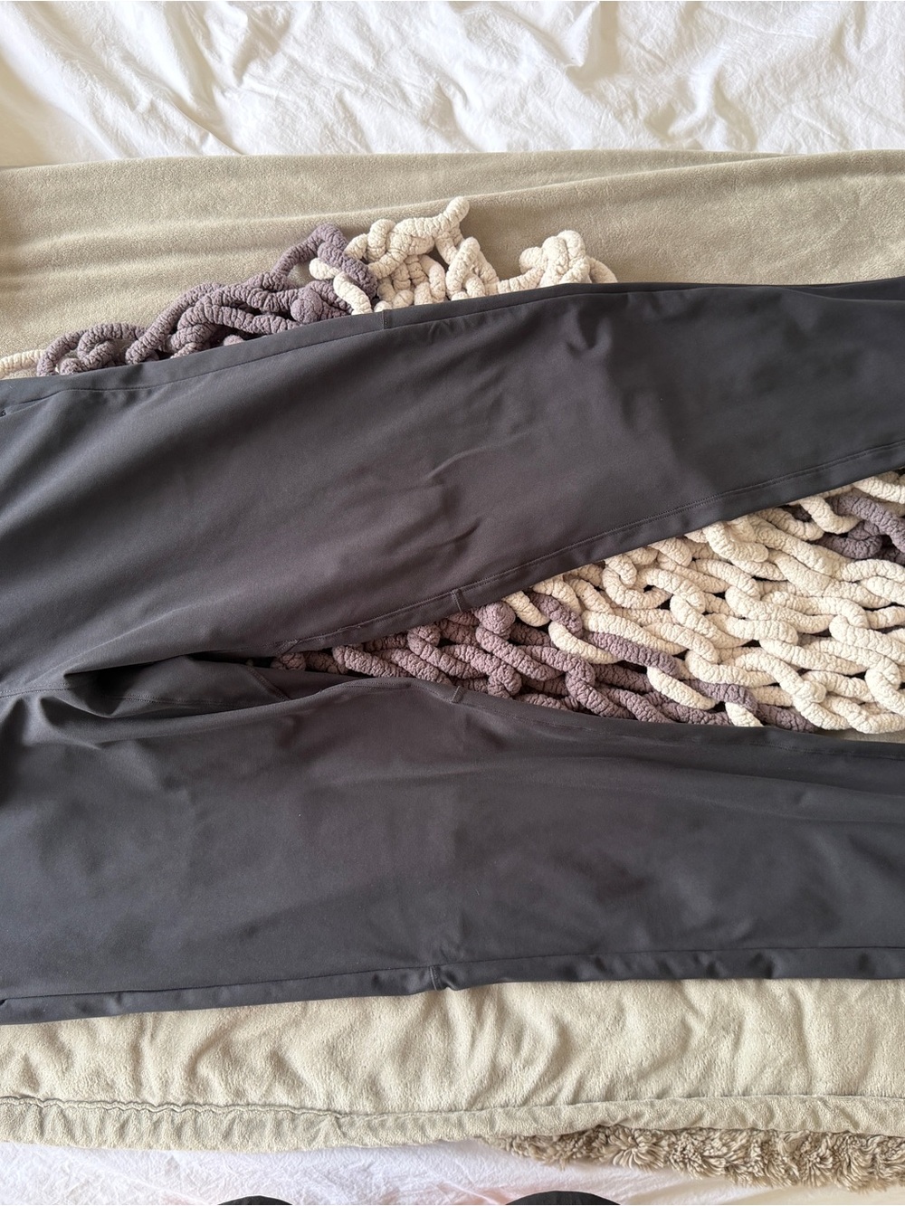 Lululemon ABC Slim 30x32 pants - Picture 2 of 3